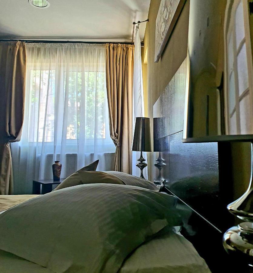 Vila Sia ブカレスト エクステリア 写真